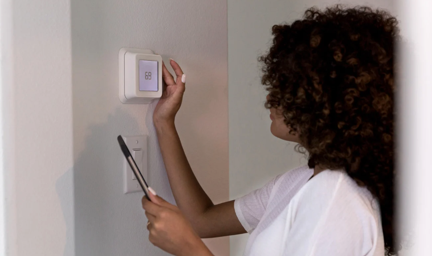 When Should I Use The Fan Setting On My Thermostat?